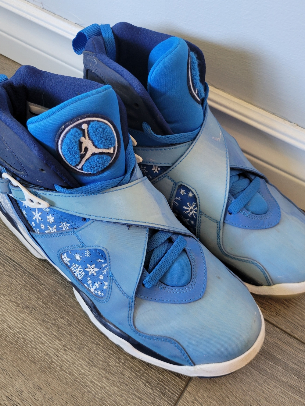 Retro AIR JORDAN "Snowflake" - Size 7Y